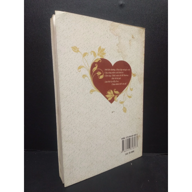 Tình yêu rất bận lên đường mới 70% bẩn có mộc và ký tên 2016 HCM2105 Trương Chính Tâm SÁCH VĂN HỌC 914344