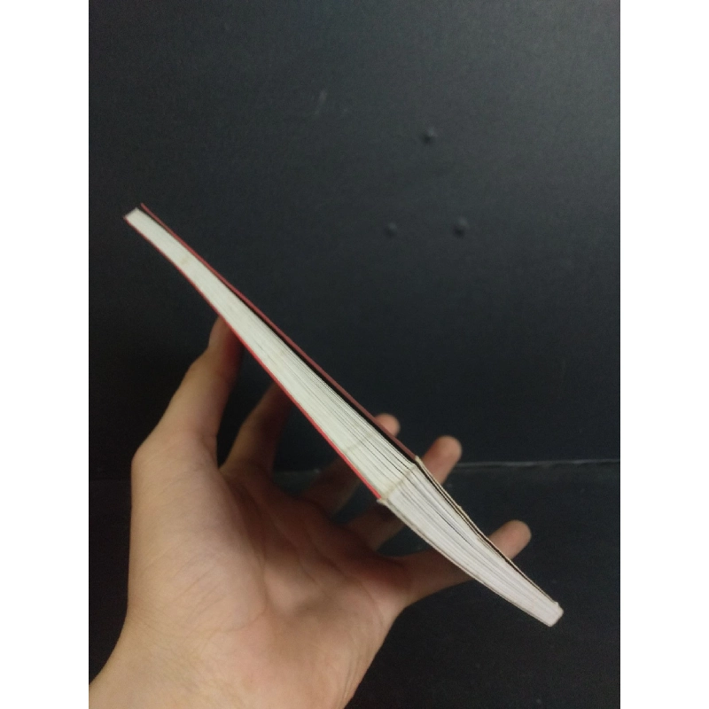 Hoa Hồng và Rượu vang Cấn Vân Khánh Mới 80% ố nhẹ SBMQ7-0309 913707