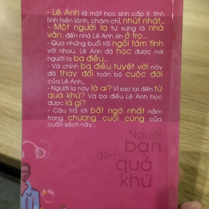 sách "Người Bạn Đến Từ Quá Khứ" của tác giả Nguyễn Thị Bích Nga.  1032243
