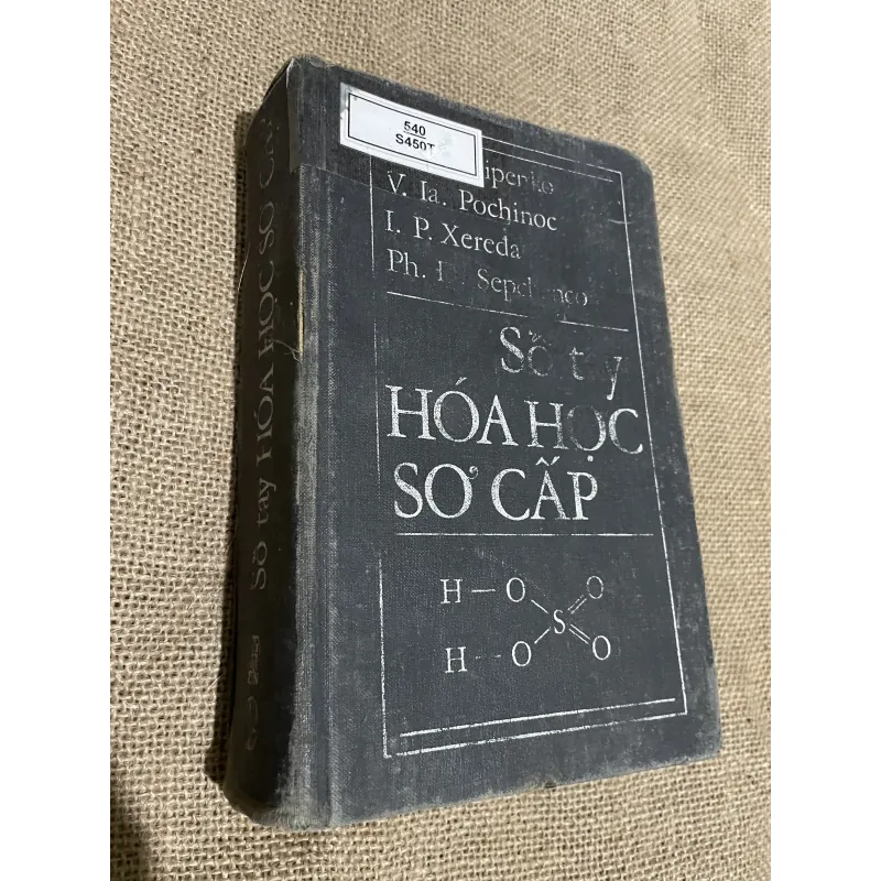 Sổ tay hóa học sơ cấp - sách in tại Nga , gần 800 trang  760379