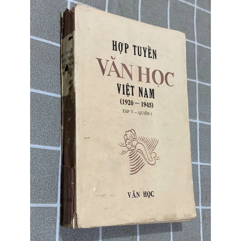 HỢP TUYỂN VĂN HỌC VIỆT NAM 1920-1945 545414