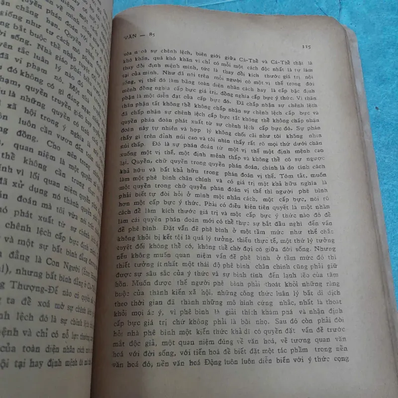 VĂN - SỐ 85 757027