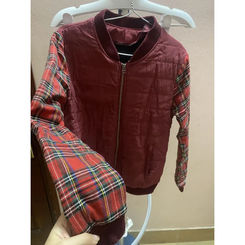 TA. Áo khoác tay caro đỏ M 781104