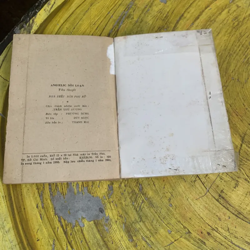 TÌNH SỬ ANGIELIC: ANGELIC NỔI LOẠN 746641