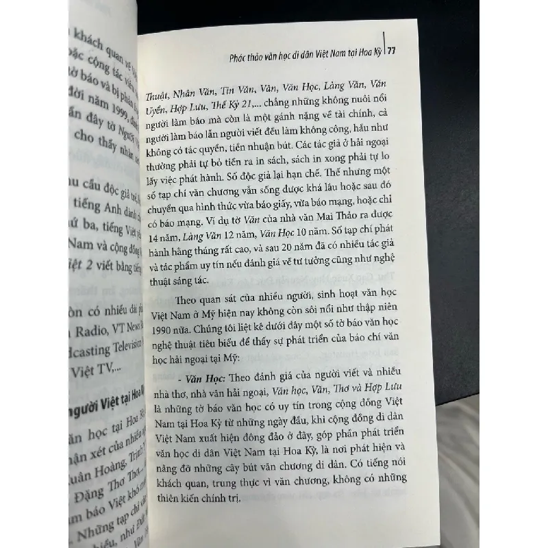 Văn học di dân: phác thảo diện mạo nữ nhà văn Việt Nam tại Hoa Kỳ - Trần Lê Hoa Tranh 674114