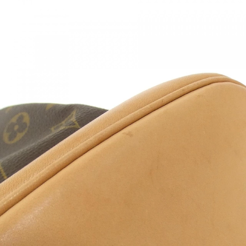 Ba lô Louis Vuitton Monogram Montsouris GM M51135 611026