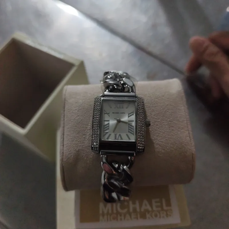 Đồng hồ cho phái nữ  803507