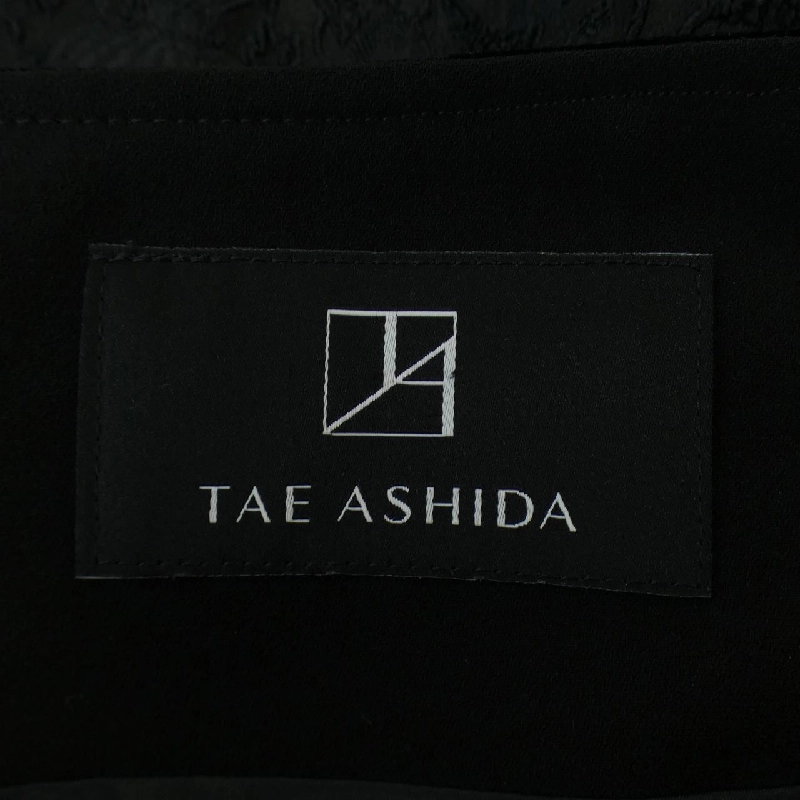 Chân váy TAE ASHIDA - Hàng hiệu Authentic 823287