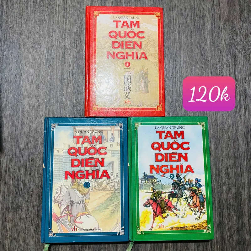 TAM QUỐC DIỄN NGHĨA - Trọn bộ 3 tập - (bìa cứng)

- La Quán Trung #HATRA 596397
