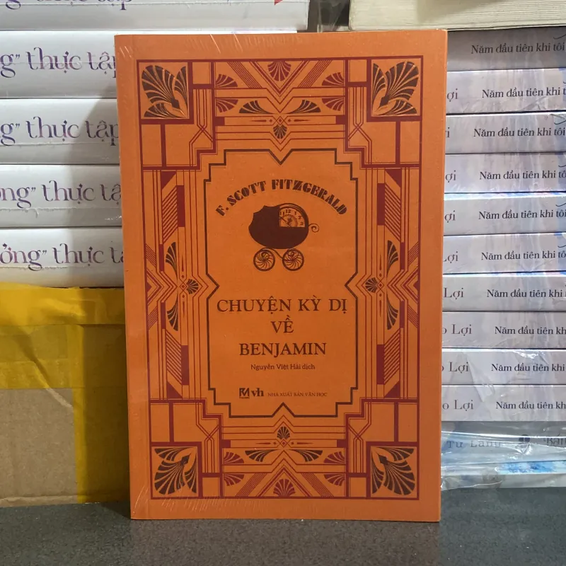 (Văn học kinh điển) - Chuyện kỳ dị về Benjamin - F. Scott Fitzgerald 977413