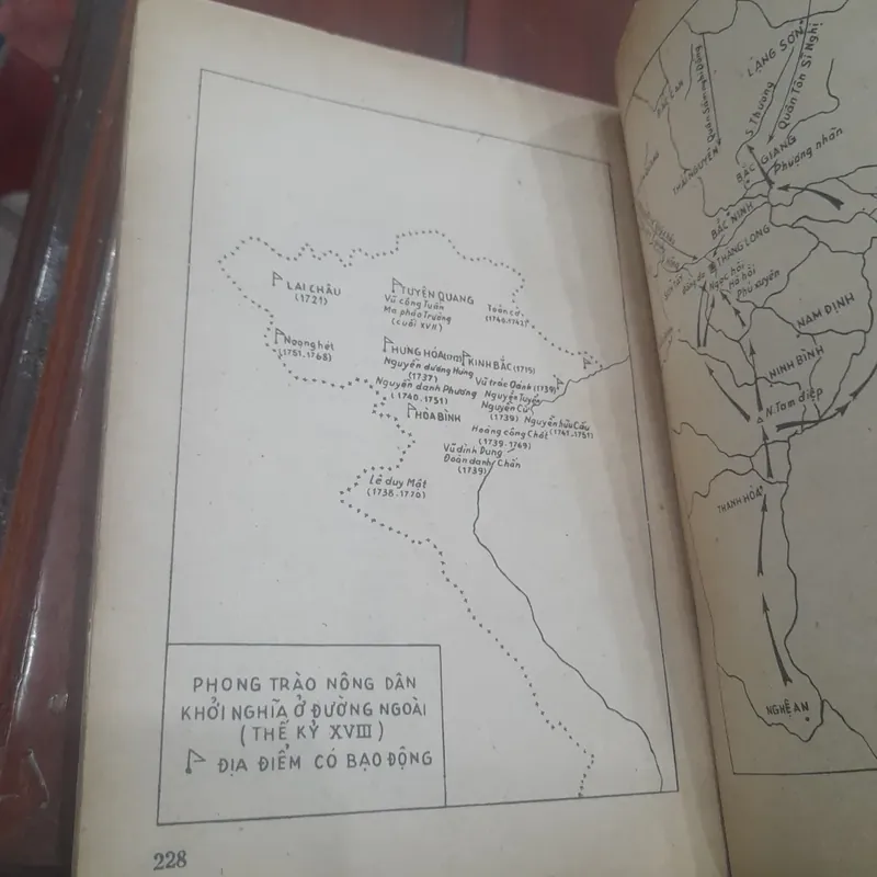 LỊCH SỬ VIỆT NAM (1427-1858), quyển 2 (2 tập) 570115