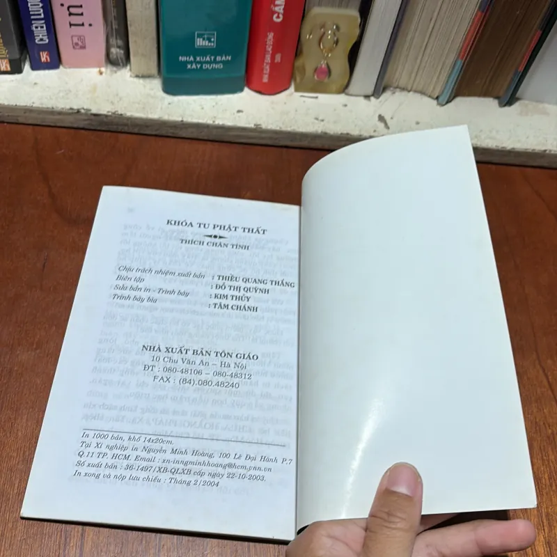 II Sách Phật Giáo: Khoá Tu Phật Thất - Thích Chân Tính - 2004 791061