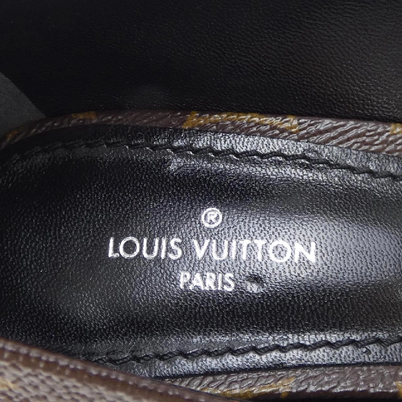 Giày cao gót LOUIS VUITTON LV Circle Madeleine 658605