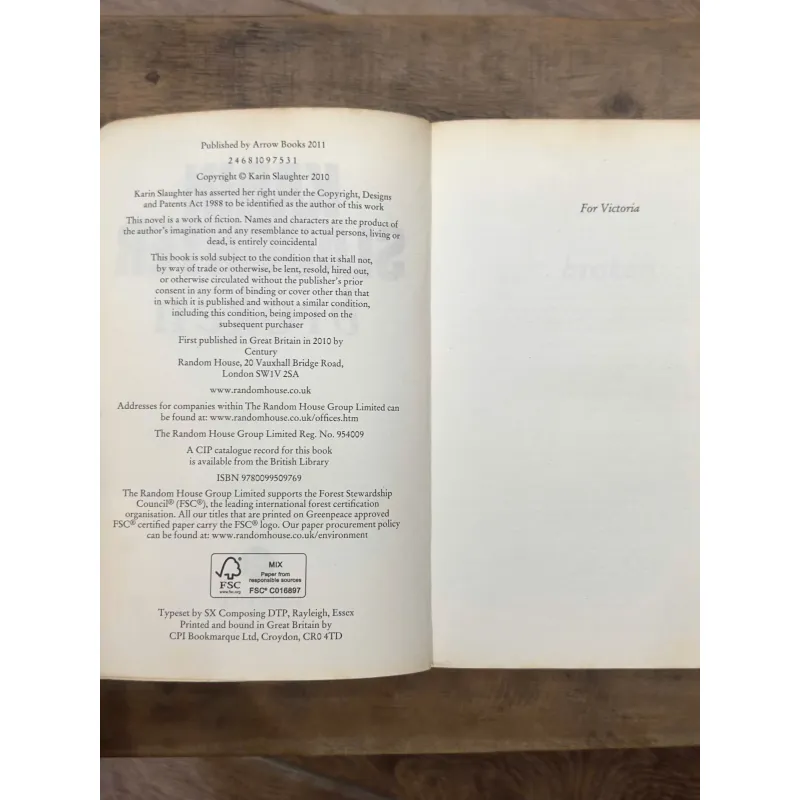 Combo sách Karin Slaughter - Fallen & Broken 736270