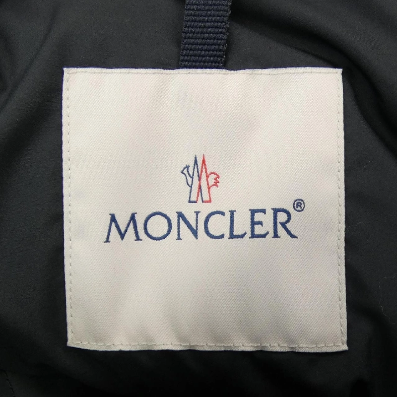 Áo khoác lông vũ MONCLER LOCUSTELLE 632651