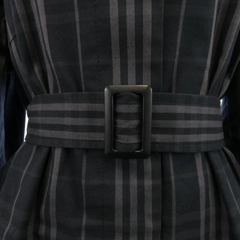 Áo khoác BURBERRY LONDON 633952