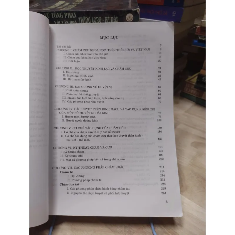 sách: Châm Cứu -  Khoa Y học cổ truyền – Trường ĐH Y Hà Nội (A1) 570395