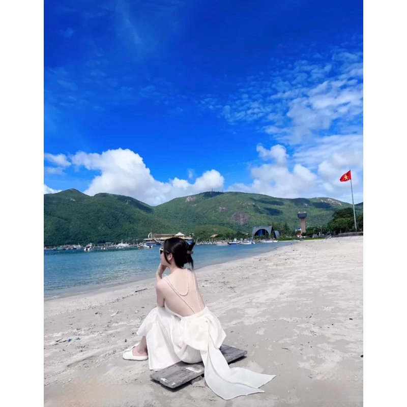 Đầm hở lưng đi biển freesize 474114