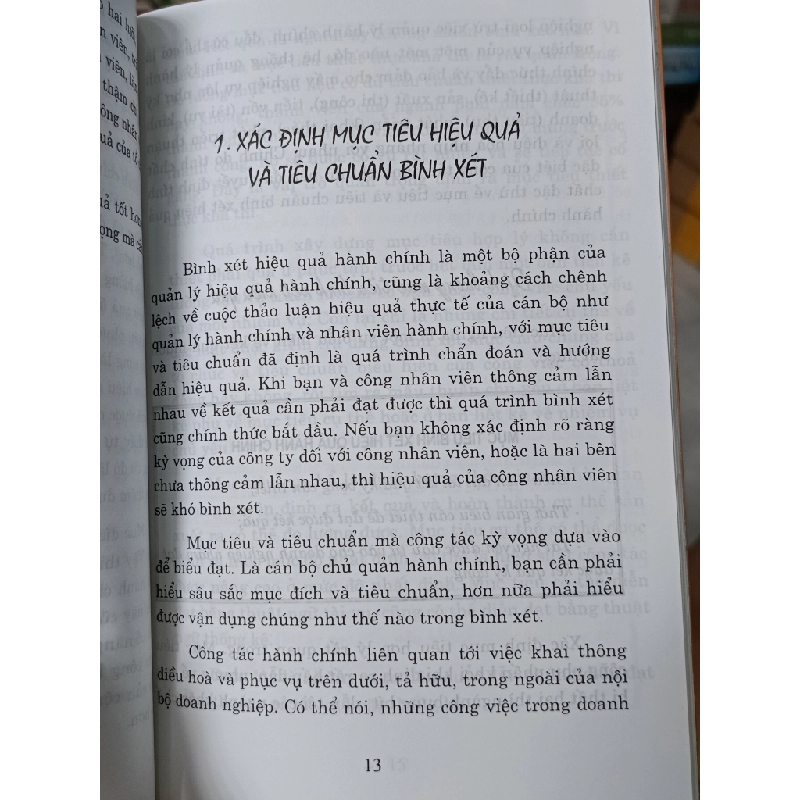 Phương pháp quản lý hành chính có hiệu quả: Vai trò của cán bộ hành chính - Miêu Tú Kiệt (Trọng Kiên dịch) 543313