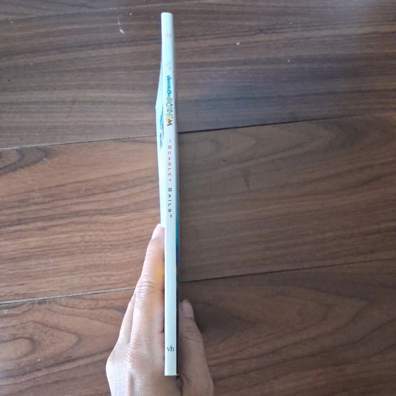 Cánh buồm đỏ thắm  524484