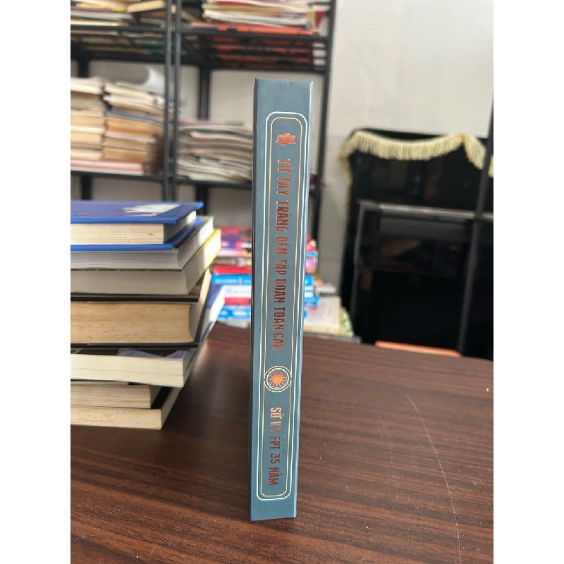 Sử ký FPT 35 năm- NXB Dân Trí 928810