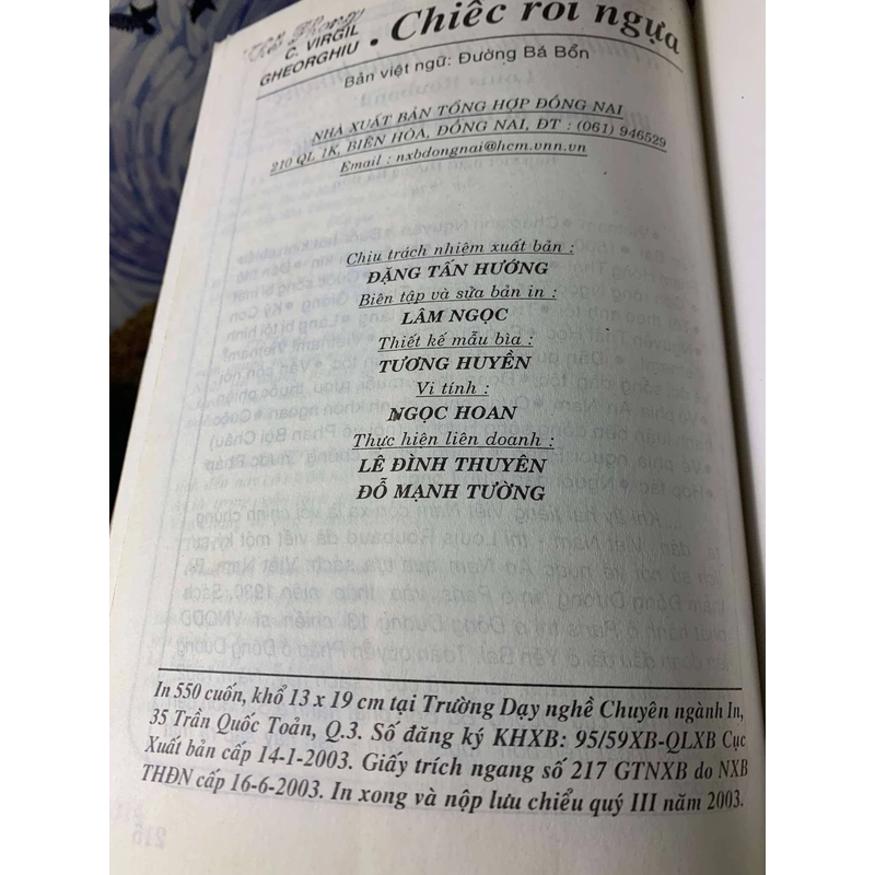 Chiếc Roi Ngựa - C.V.Gheorghiu 547481
