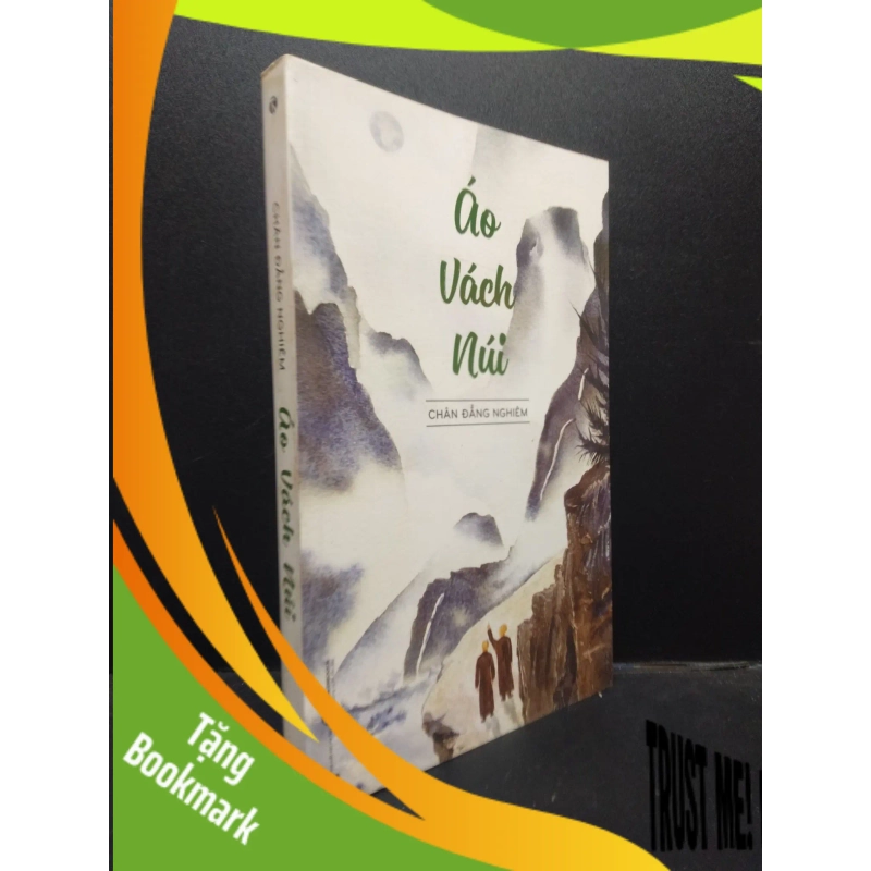 (TẶNG BOOKMARK) Áo vách núi Chân Đẳng Nghiêm 2019 mới 90% bẩn nhẹ RBK.ASB0309 938901