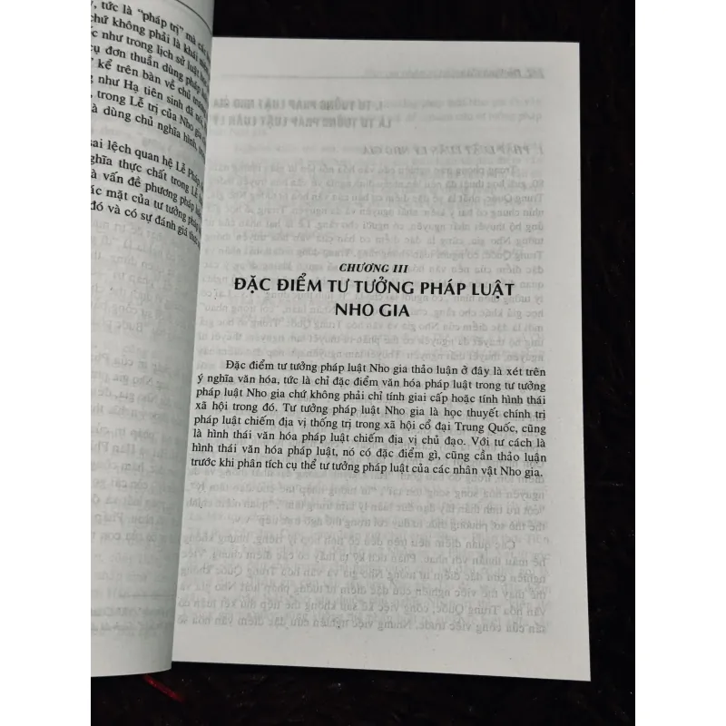 Nho gia pháp tư tưởng thông luận 1023583