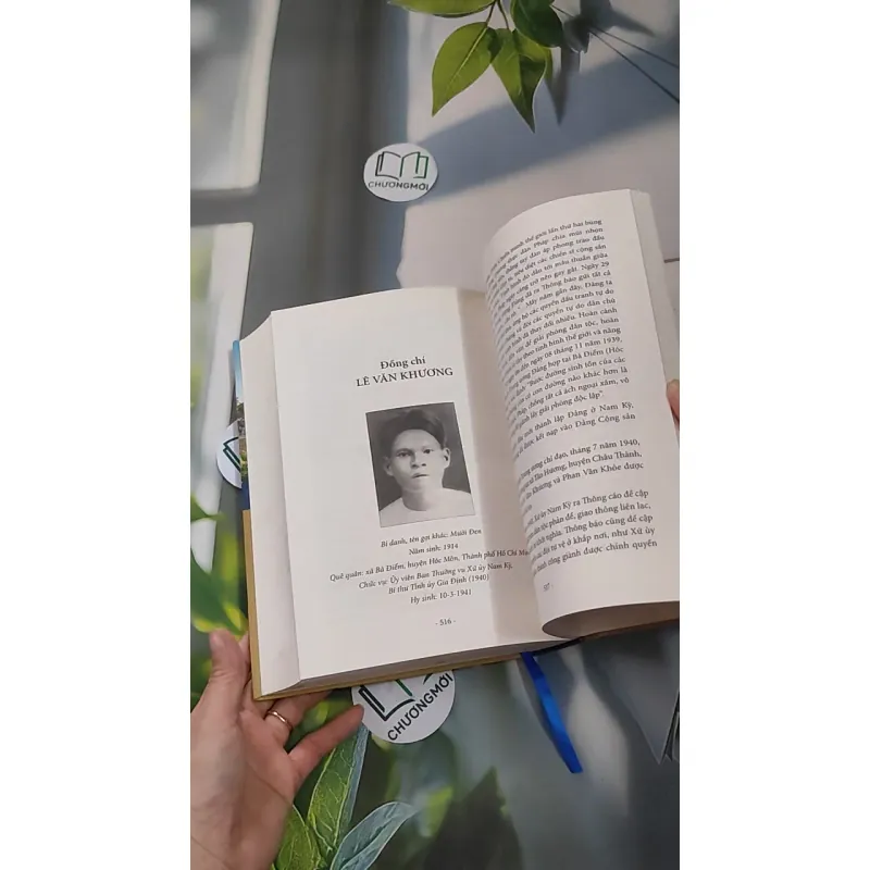 [MIỄN PHÍ BỌC SÁCH] Những chiến sĩ cộng sản hào kiệt, kiên trung 990219