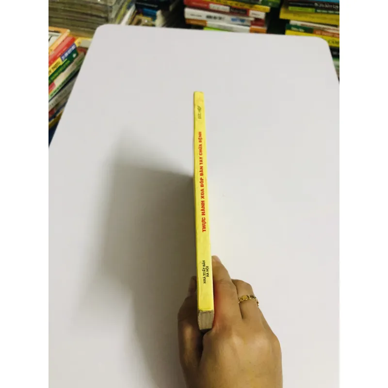 THỰC HÀNH XOA BÓP BÀN TAY CHỮA BỆNH  780387