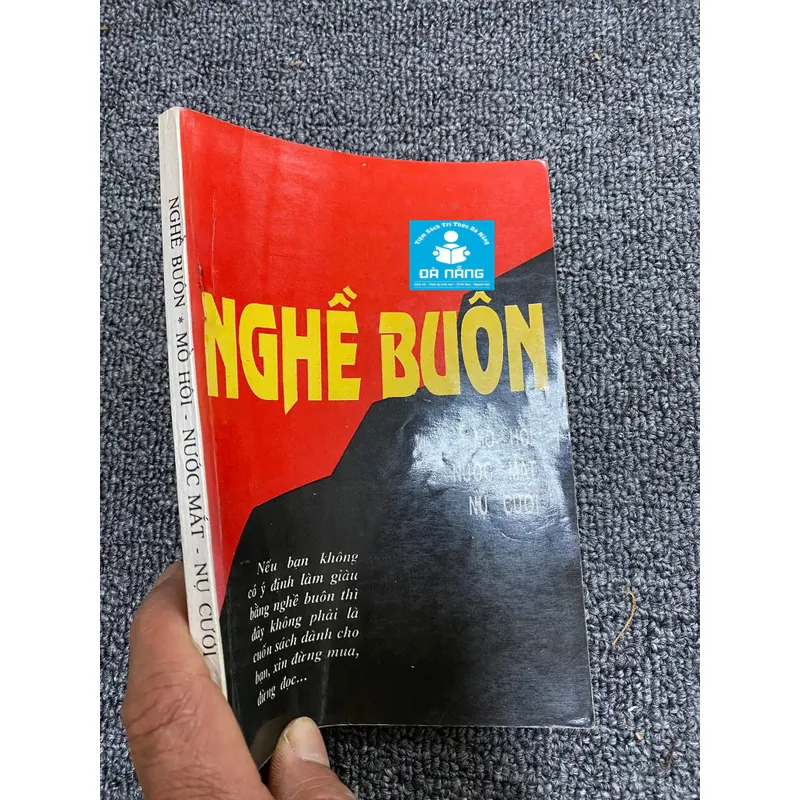 Nghề buôn Mồ hôi nước mắt và nụ cười 735705