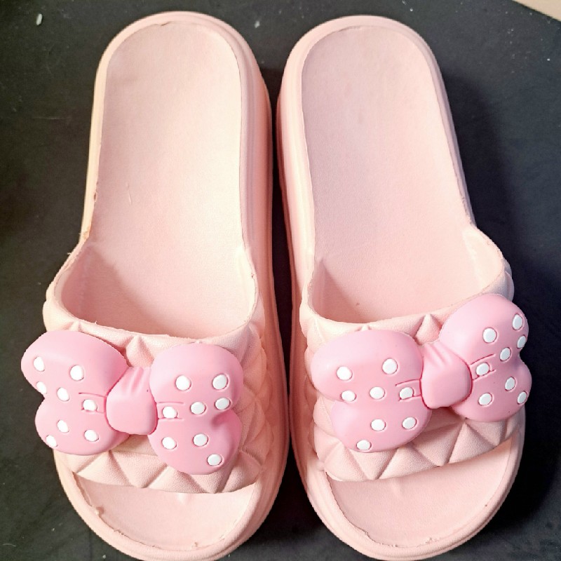 Dép nơ cao 5cm màu hồng phấn size 36-37,màu xanh lá size 38-39,màu xanh biển size 40-41 26555