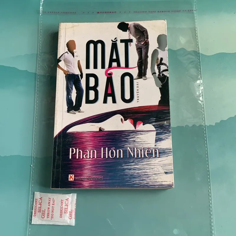 Mắt Bão - Phan Hồn Nhiên 970665