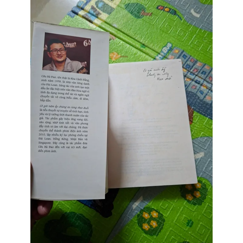 Cô gái năm ấy chúng ta cùng theo đuổi 784284