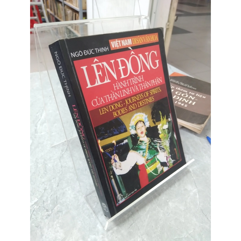 Lên Đồng - Hành Trình Của Thần Linh Và Thân Phận 527849