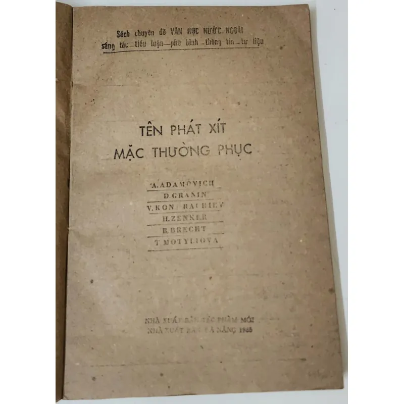 Thơ, truyện ngắn, truyện vừa & tiểu thuyết, tất cả trong 1q TÊN PHÁT XÍT MẶC THƯỜNG PHỤC 788310