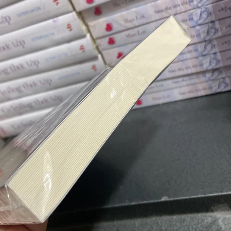 (Văn học kinh điển) - Chiếc Phiễu Da và những truyện kỳ bí - Arthur Conan Doyle 991825