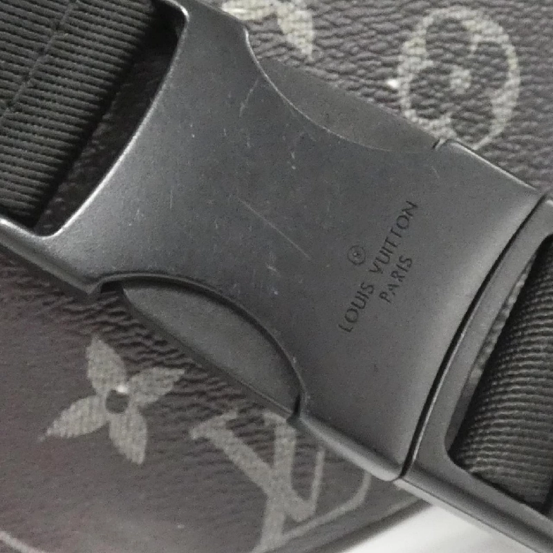 Túi đeo chéo Louis Vuitton Monogram Galaxy Discovery M44444 611169