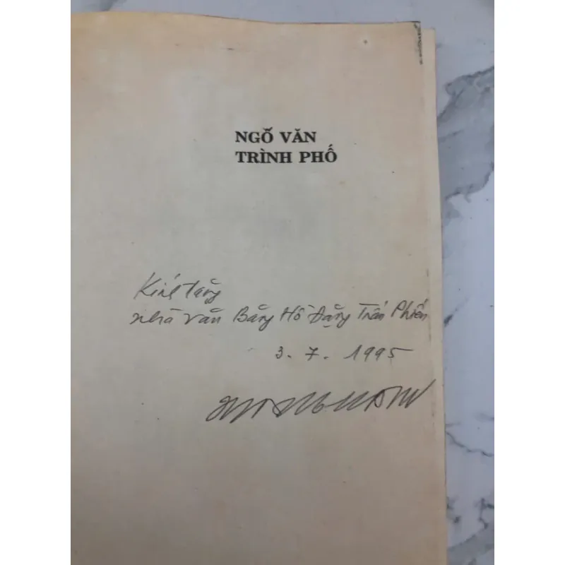 Trình Phố – Ngô Văn (Nhà xuất bản Văn học) 998489