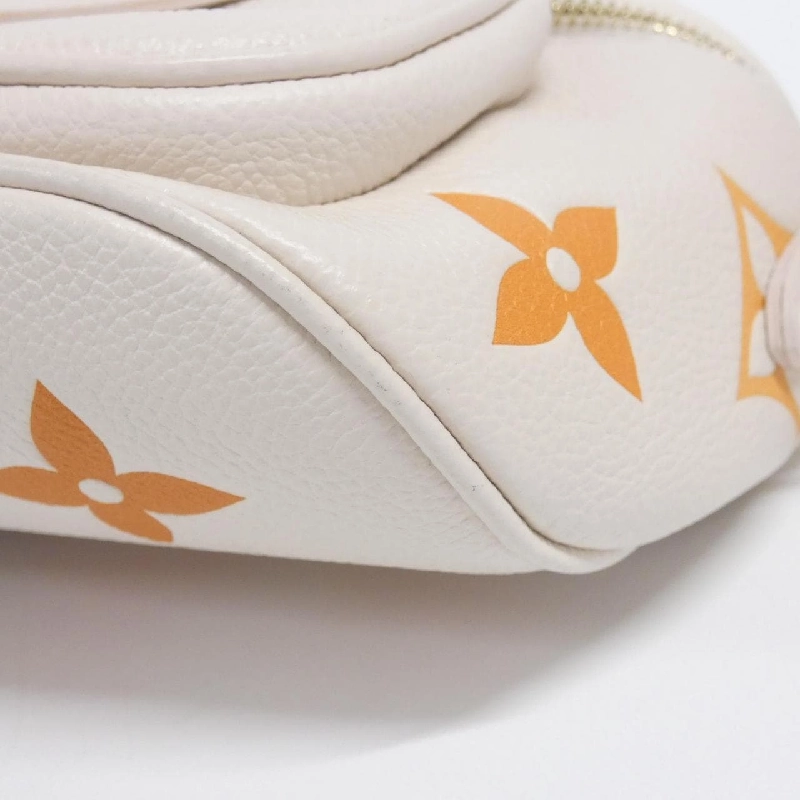Túi đeo chéo Louis Vuitton Monogram Empreinte (By the Pool) Mini Bum Bag M82208 - Hàng hiệu Chính hãng 765486