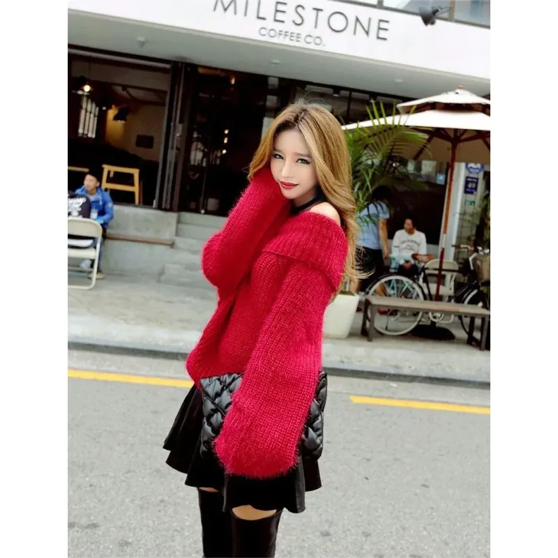 Áo len lông thỏ đỏ quyến rũ, size S, M, L, cân nặng < 56kg 1027731