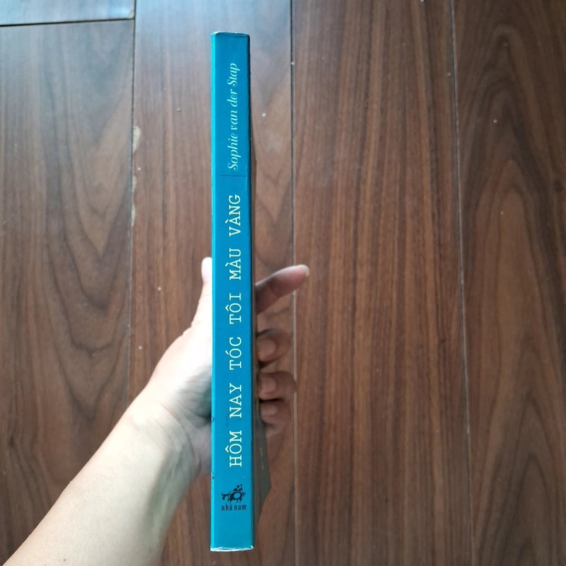 Hôm nay tóc tôi màu vàng 505309
