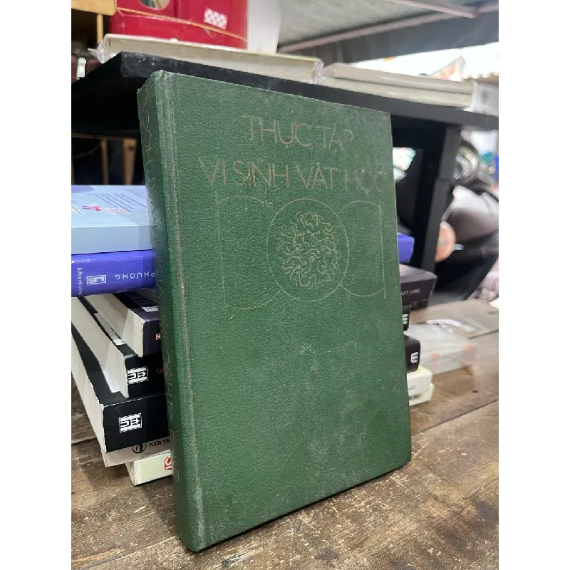 Thực tập vi sinh vật học 590687