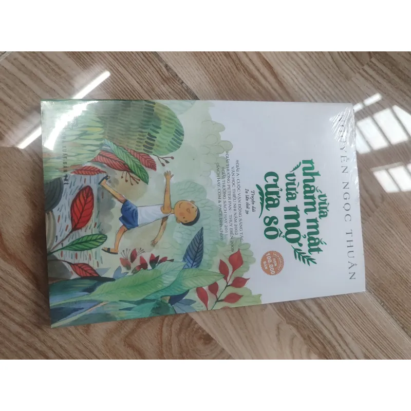 Vừa nhắm mắt vừa mở cửa sổ 799443