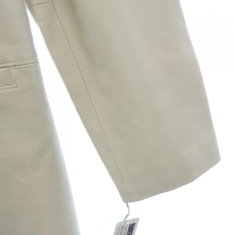 Bộ sưu tập DAMA - Áo khoác da 632216