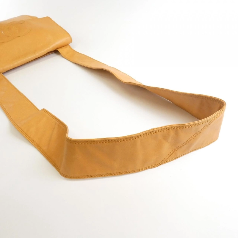 Túi xách chéo Chanel 14212 611320