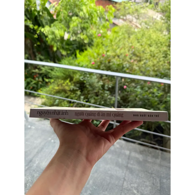 Sách truyện Nguyên Nhật Ánh - Người Quảng đi ăn Mì Quảng in lần thứ 13 1050394