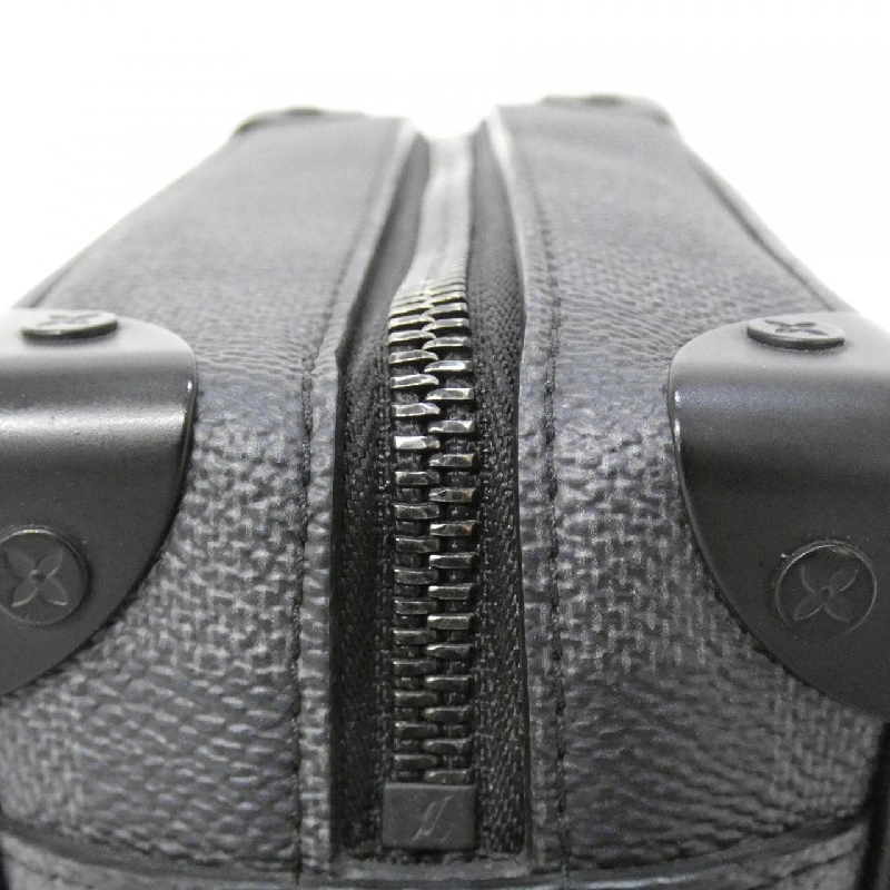 Túi xách vai Louis Vuitton Damier Graphite Stamp Mini Soft Trunk N45278 608522