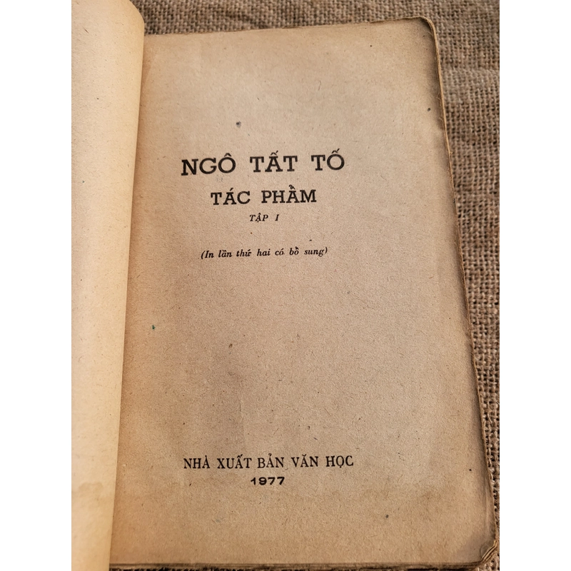 Tuyển tập Ngô Tất Tố tập 1:  phóng sự và kịch lịch sử 367349