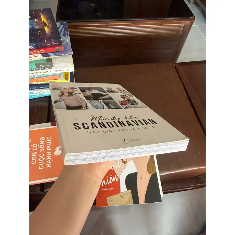 MẶC ĐẸP KIỂU SCANDINAVIAN – Đơn giản nhưng tinh tế | Pernille Teisbaek - K3 1006686